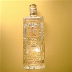 Danziger Goldwasser s pravými 22 karátovými plátky zlata -0,7l. 40%vol-Likér 
